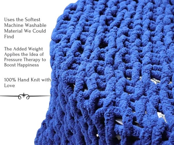 Chunky Knit Blanket - Beautiful Home Decor Throw - Soft Chenille Yarn