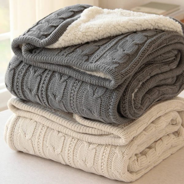 Sherpa Wool Chunky Knit Blanket
