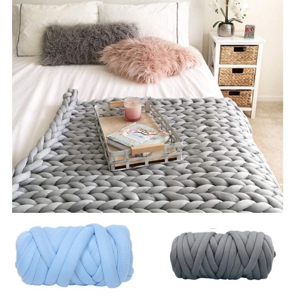 Chunky Yarn Blanket